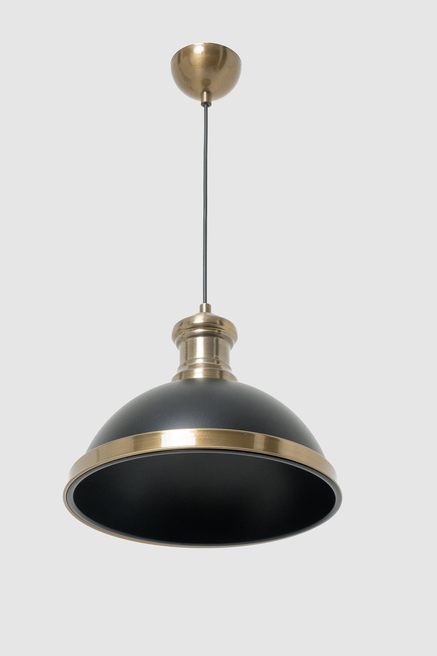 Black Metal Pendant Chandelier