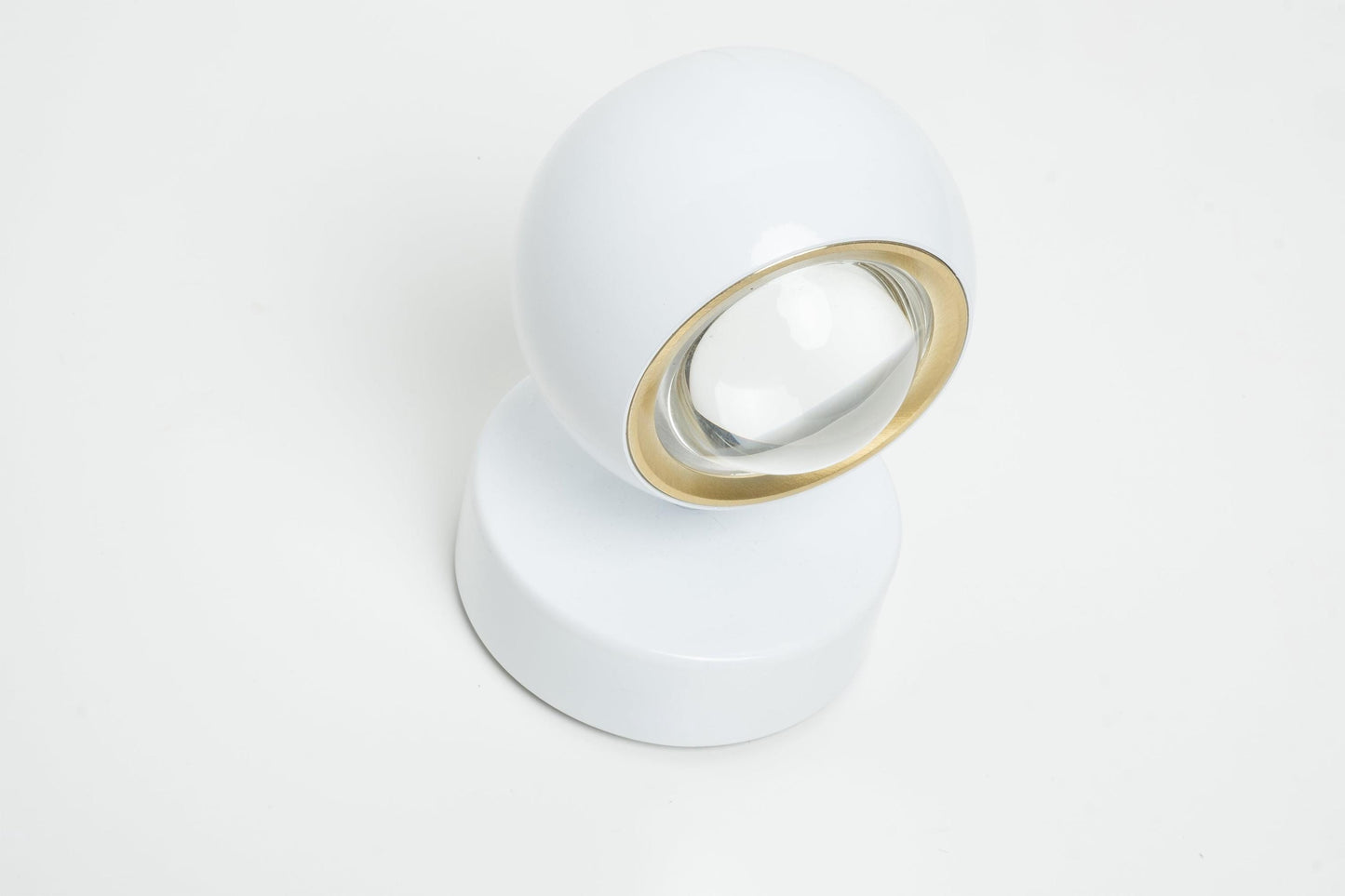 Lensed Wall Lamp