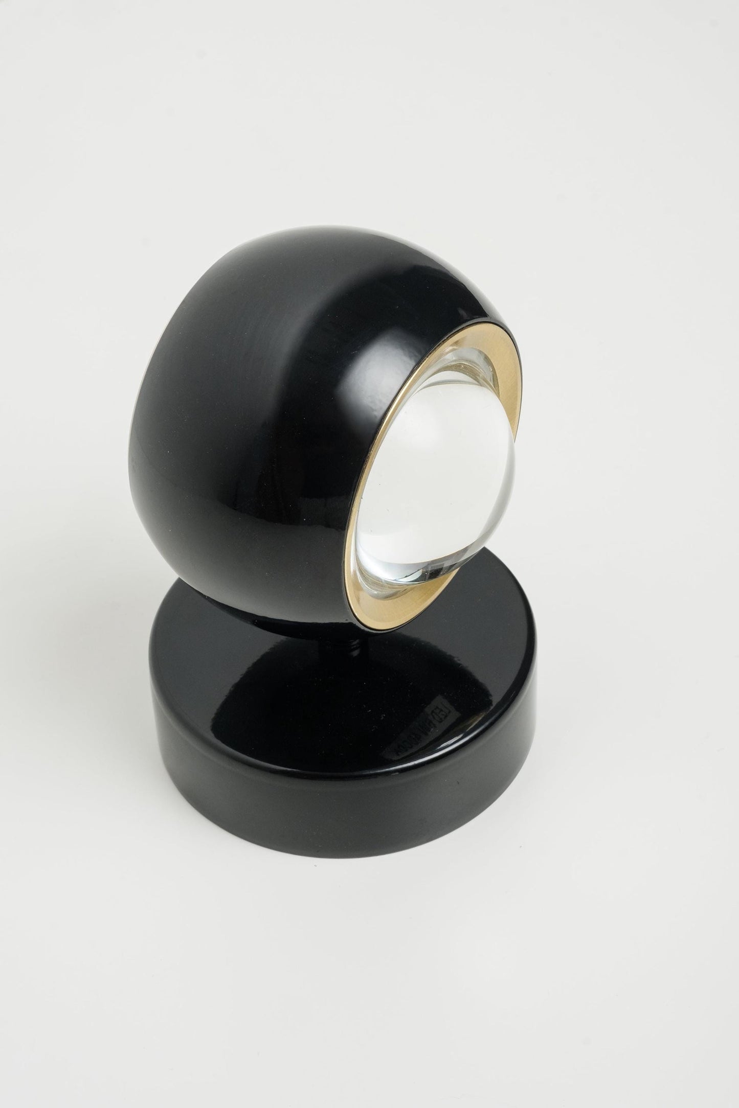 Lensed Wall Lamp